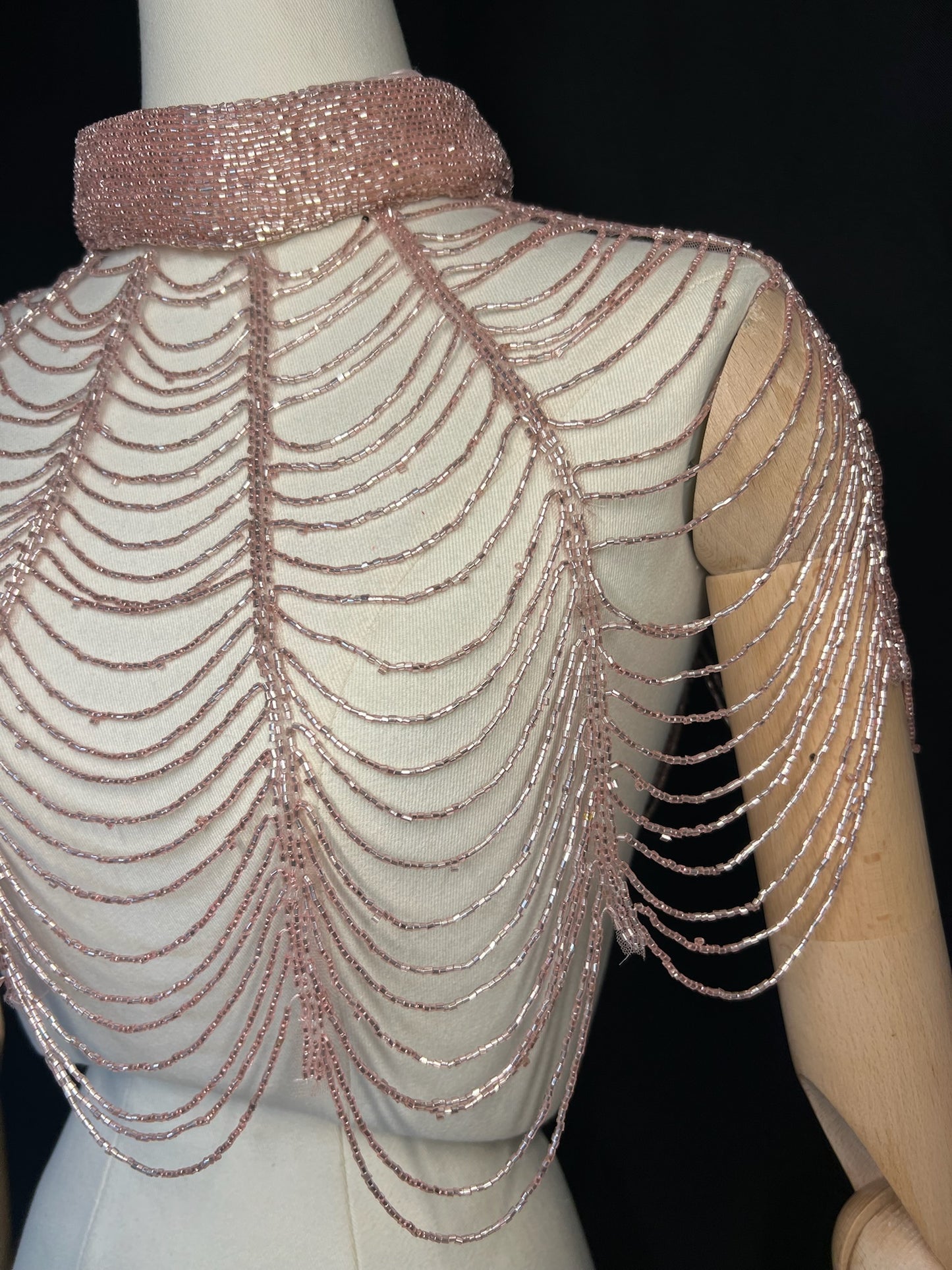 Perlen Cape
