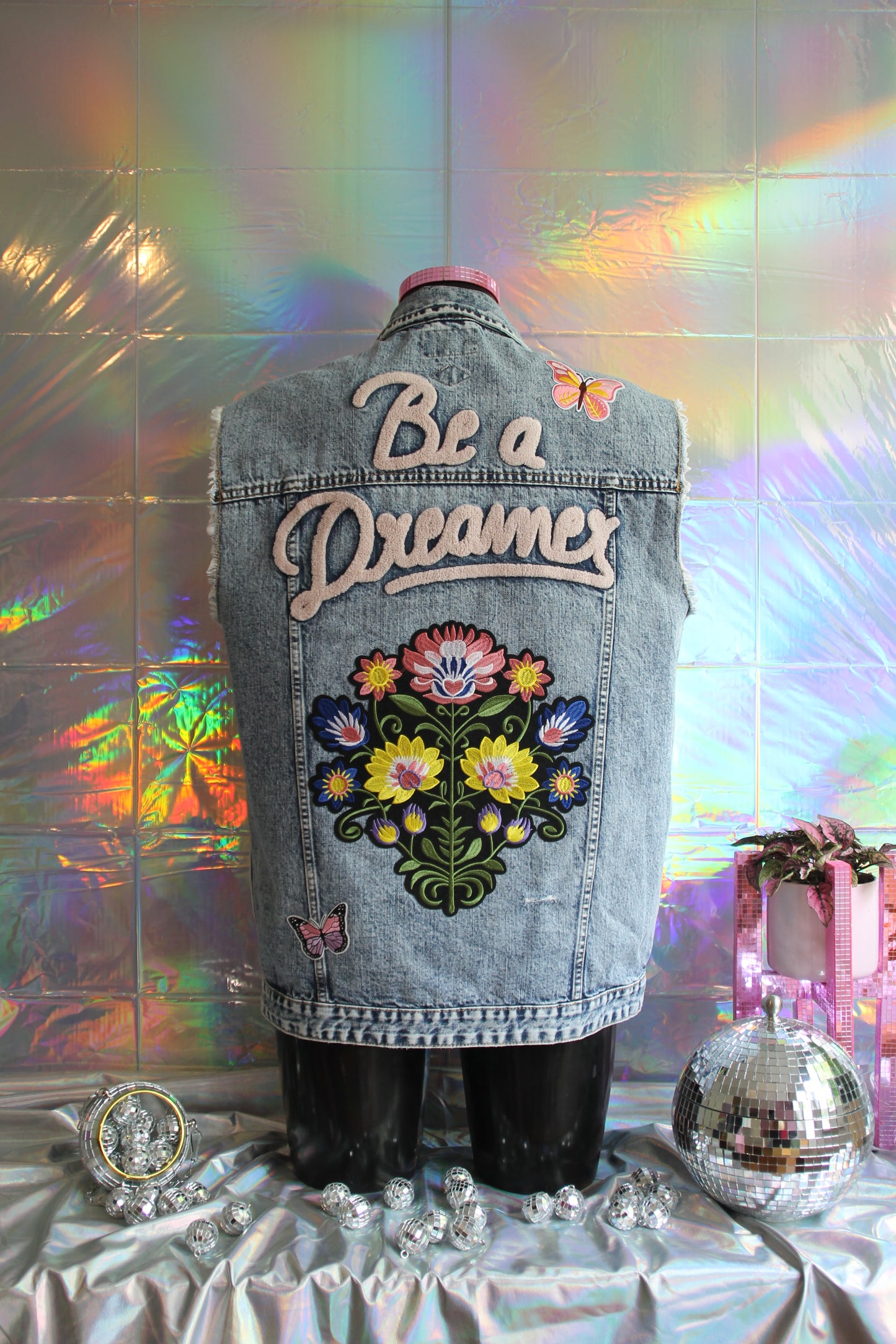 WESTE BE A DREAMER